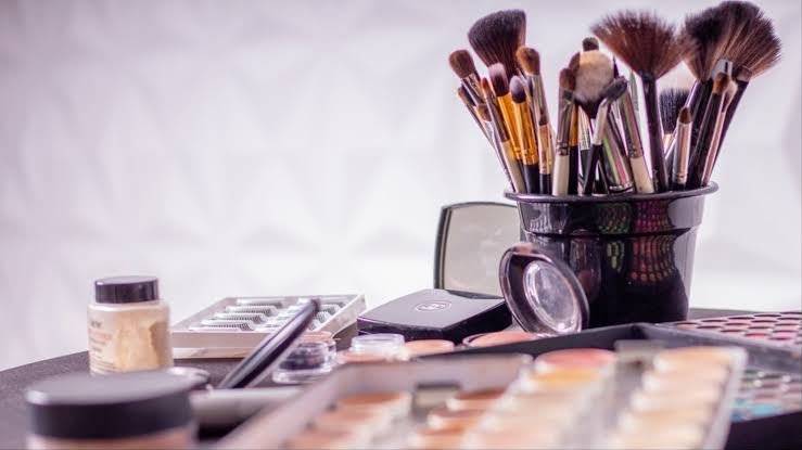 Cosmetics & Beauty Products — collection photograph 2