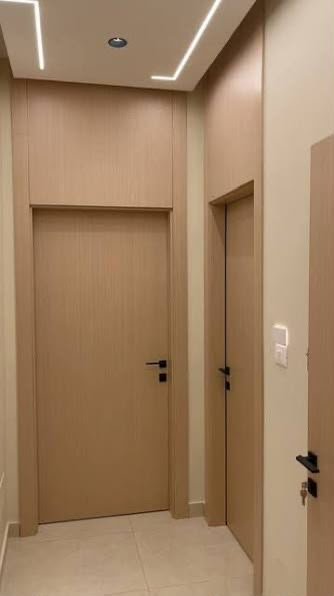 Residential Wooden Doors — collection photograph 1